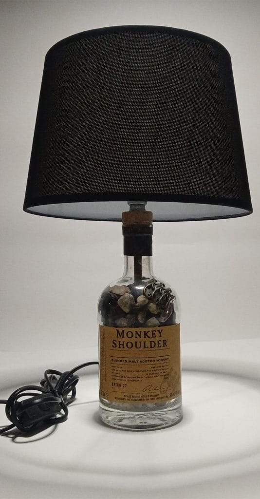 02_Barrel Bright_Monkey Shoulder_bottlelamp_front