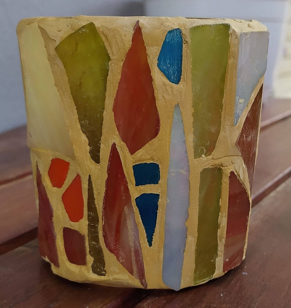 Candleholder_Ochre_side_2_Background