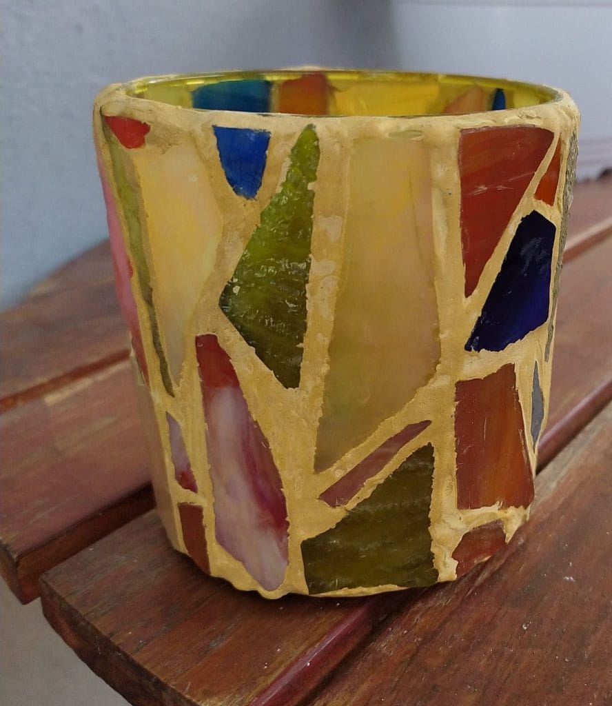 Candleholder_Ochre_side_3_Background
