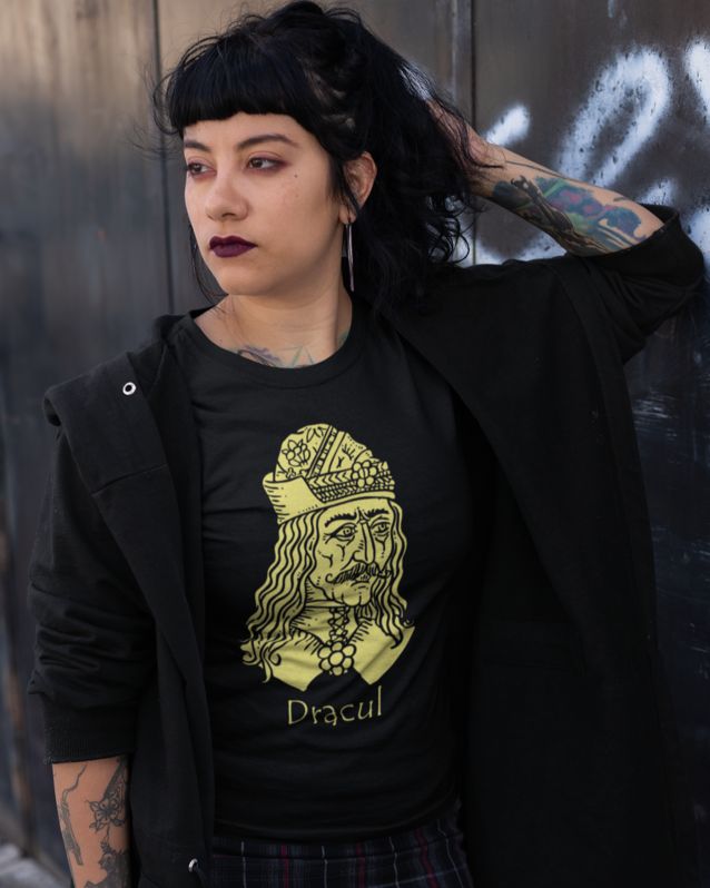 023_Deth_T shirt_Dracul_Lady_goth_black